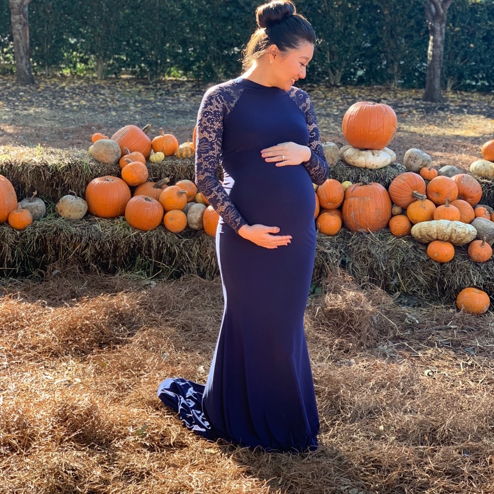 Maternity dress / evening gown